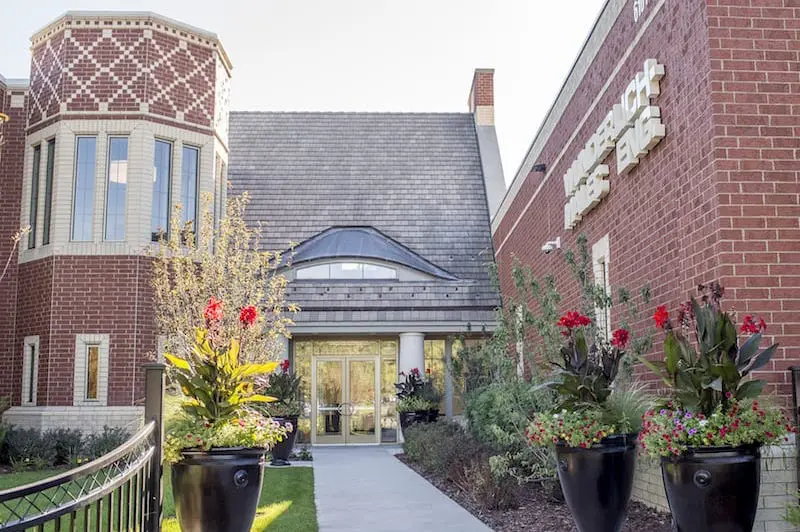 final-0416-2 cropped Wunderlich-Malec office building exterior.