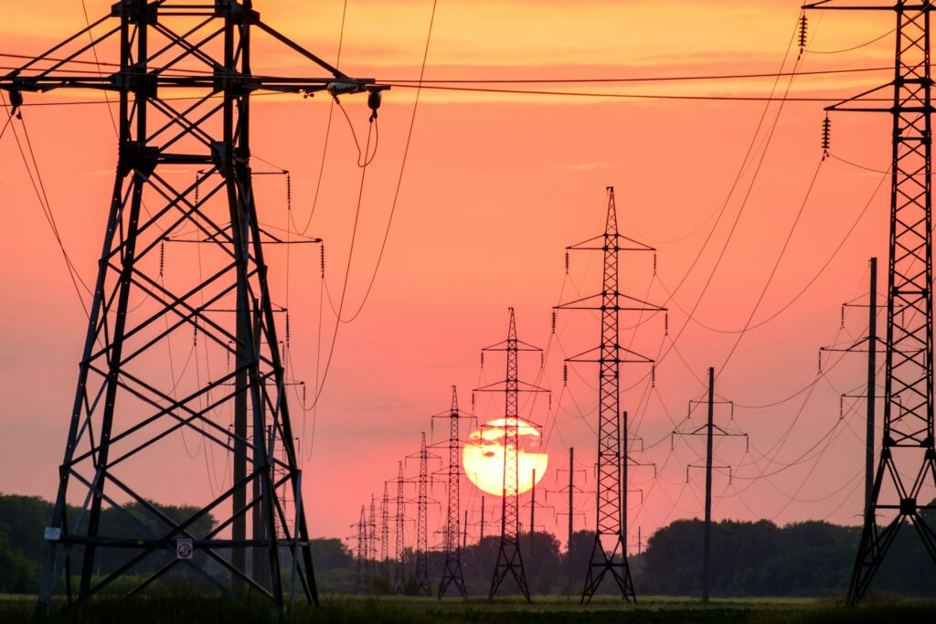 Manufacturing and industrial facilities face serious challenges - rising energy costs, price volatility, power outages, and environmental concerns. Without large new power plant additions, Illinois’s power capacity issues will worsen.